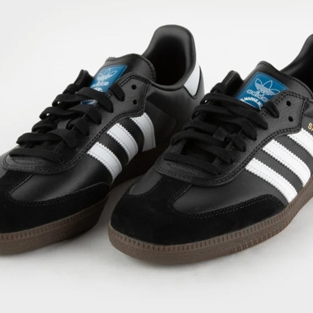 Adidas Samba Sneakers, 8.5 Mens / 10 Womens